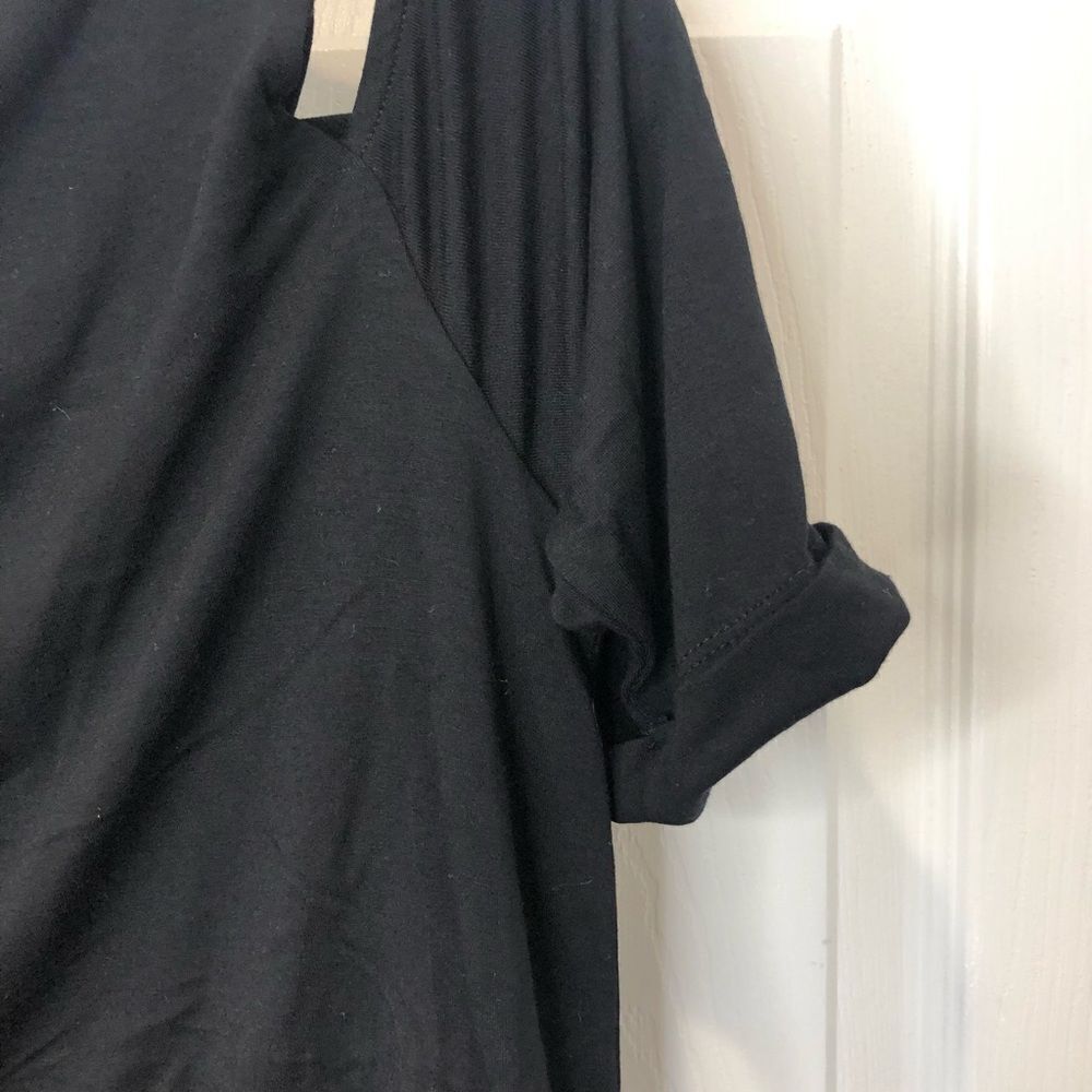 NWT Bailey 44 Evereve black short sleeve cutout shoulder dress, size medium - Picture 13 of 16